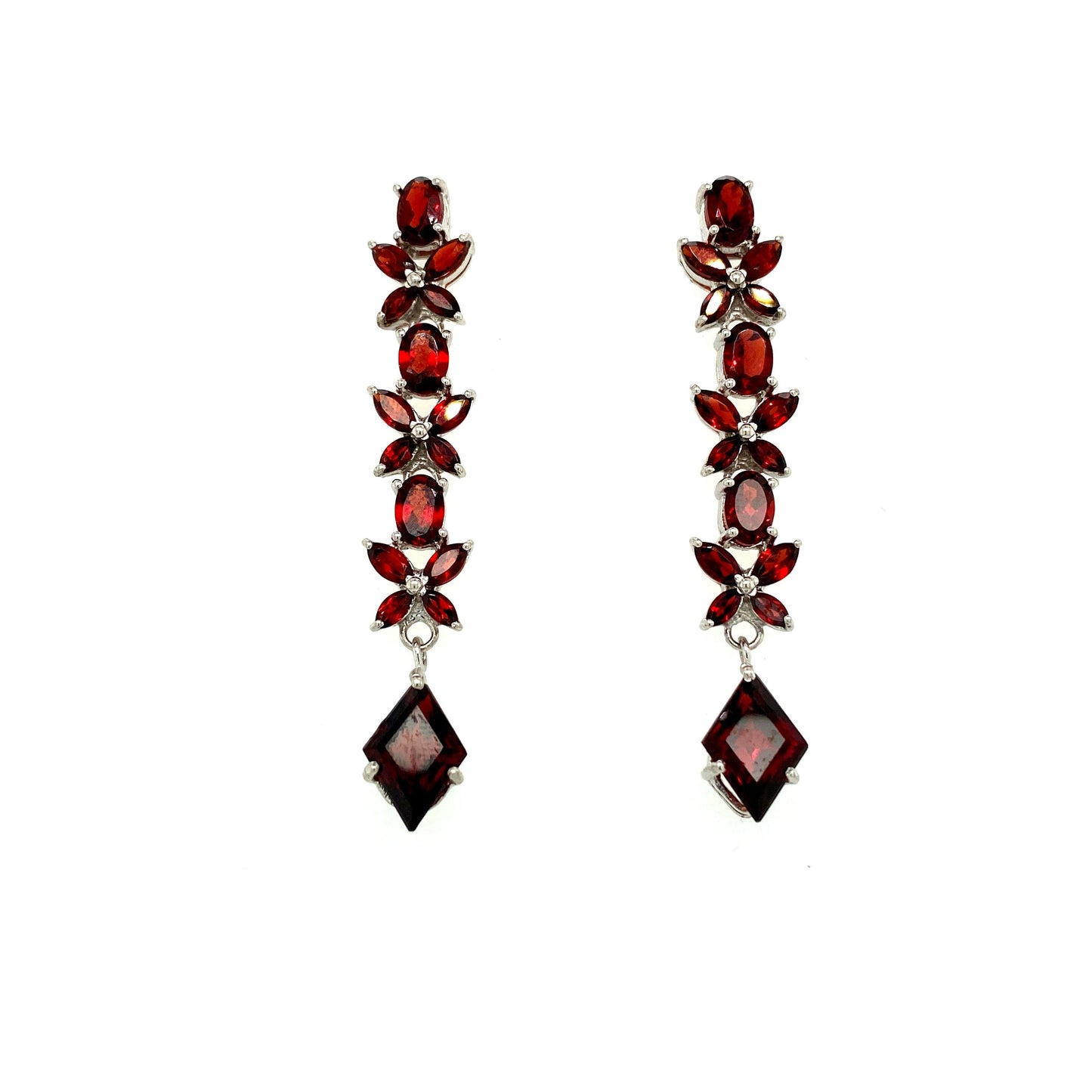 Garnet Earring in .925 Sterling Silver - KST 52226